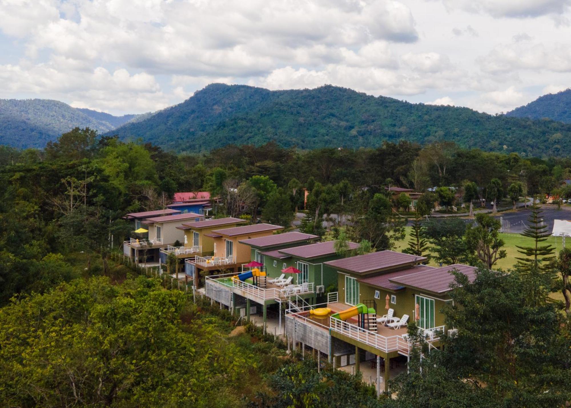 The Chamuang Forest Nakhon Nayok Extérieur photo